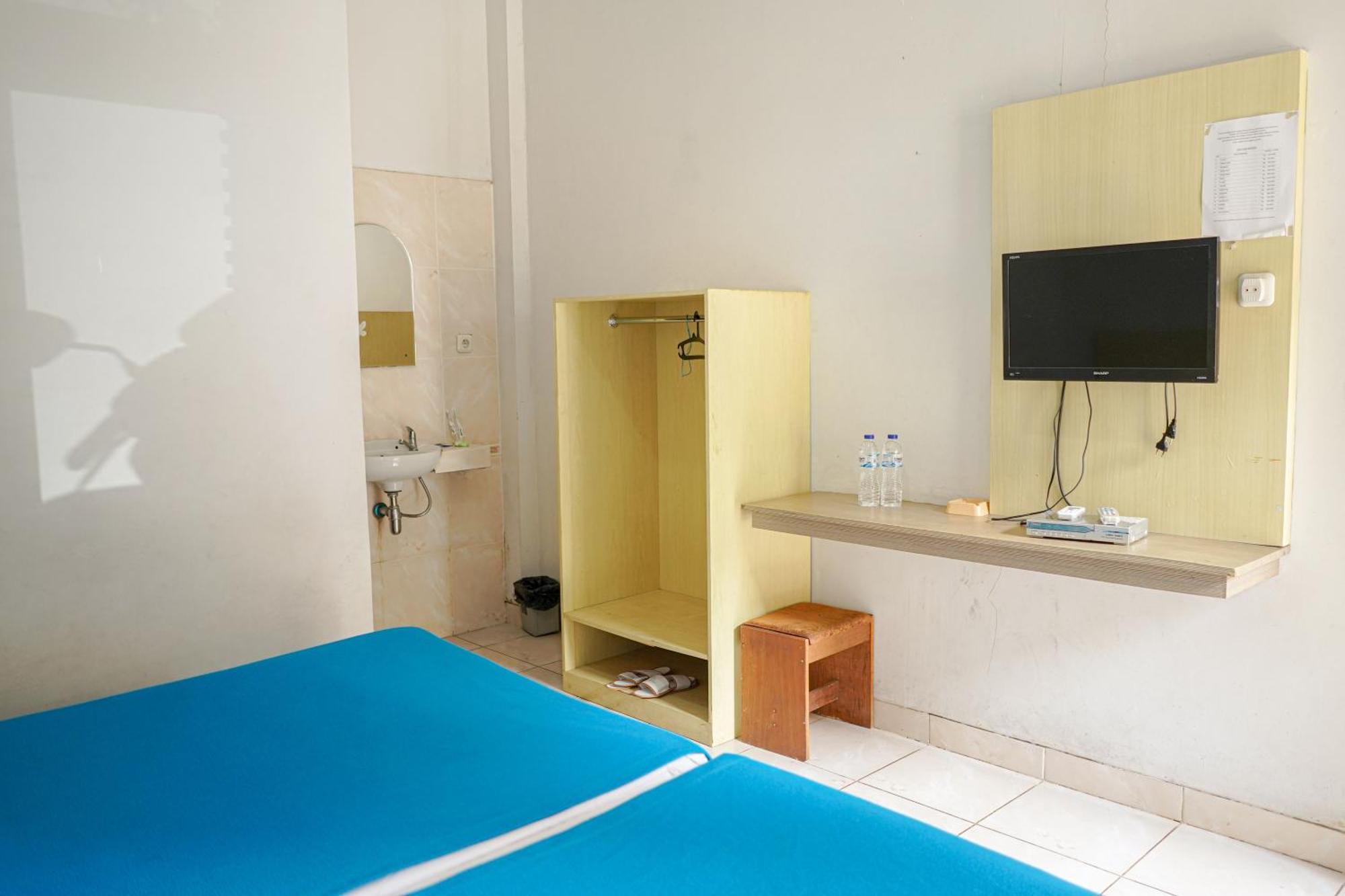Bayak Hotel Bumdes Cipayung & Resort Ciguntur Bagian luar foto